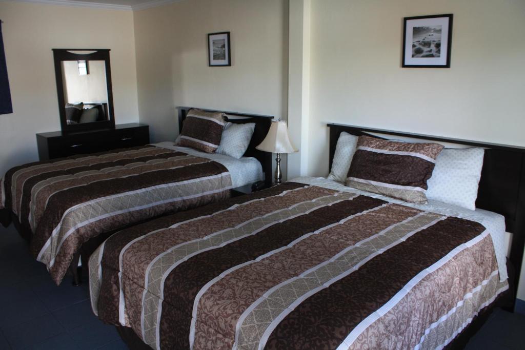 Sunny Beach Motel Penticton Quarto foto
