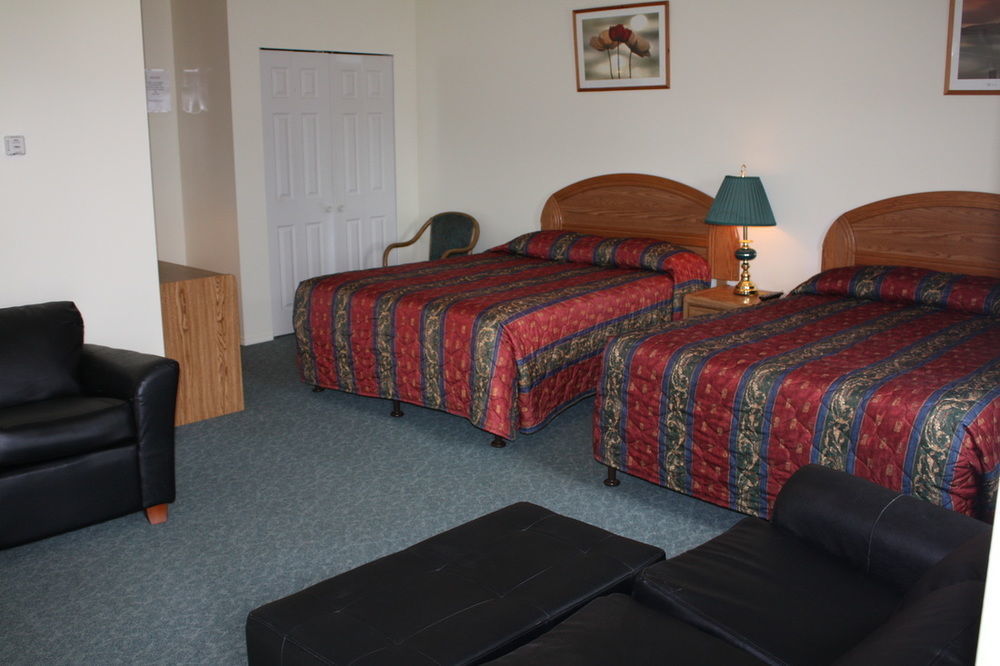 Sunny Beach Motel Penticton Exterior foto