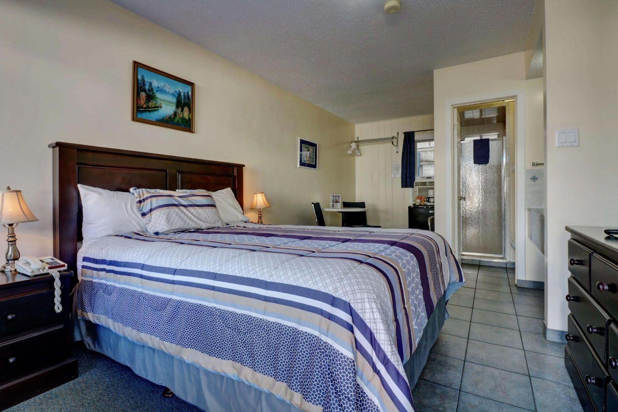 Sunny Beach Motel Penticton Exterior foto