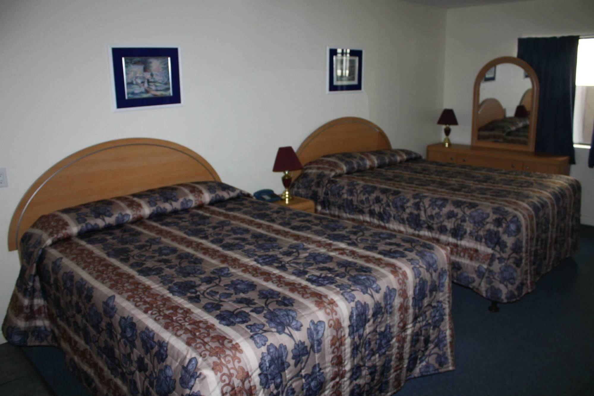 Sunny Beach Motel Penticton Exterior foto